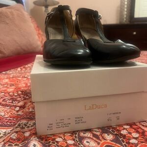 Laduca “Teresa” black shoe